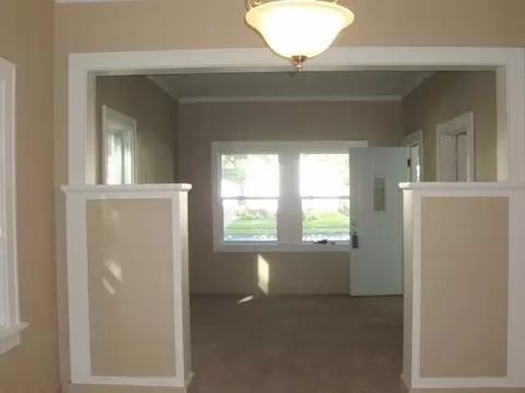 717 3rd St N, Bismarck, ND 58501 photo 4