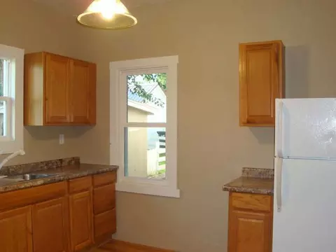 717 3rd St N, Bismarck, ND 58501 photo 3