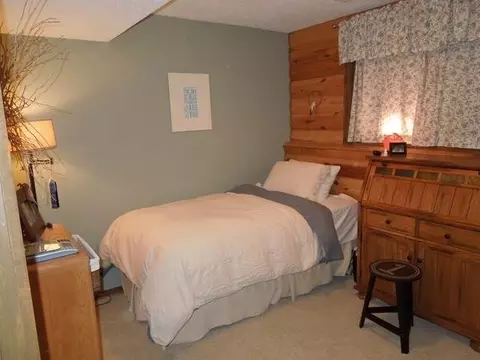 7541 Ash Ln, Bismarck, ND 58503 photo 8