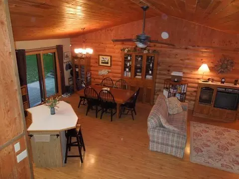 7541 Ash Ln, Bismarck, ND 58503 photo 4