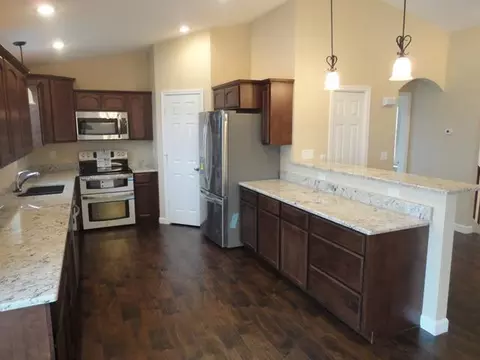 2001 Macedonia Ave SE, Mandan, ND 58554 photo 7