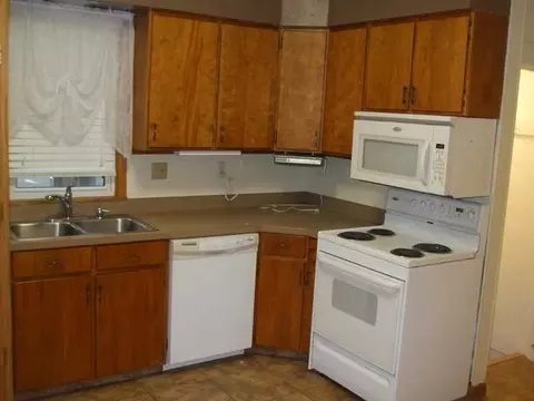 203 9 Ave NW, Mandan, ND 58554 photo 13