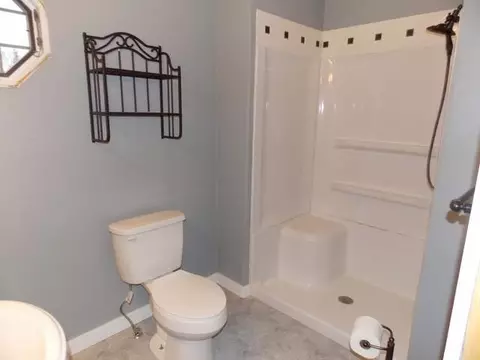 304 Kundert St, Turtle Lake, ND 58575 photo 12