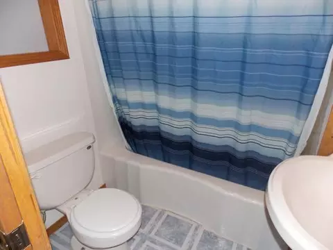 304 Kundert St, Turtle Lake, ND 58575 photo 7