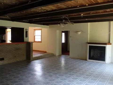 405 3rd St NW, Parshall, ND 58770 photo 4