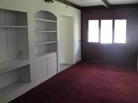 405 3rd St NW, Parshall, ND 58770 photo 7