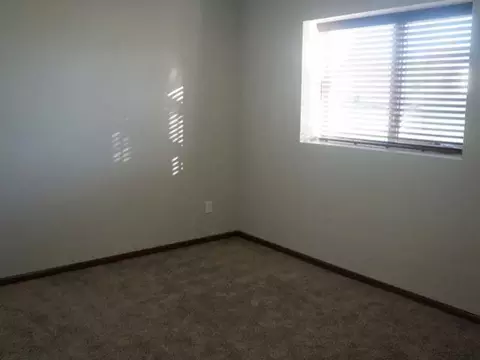 209 Brandenburg Lp, Bismarck, ND 58503 photo 18