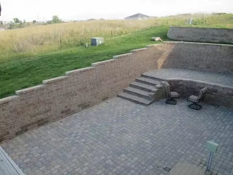 3240 Capitol Ave E, Bismarck, ND 58503 photo 9