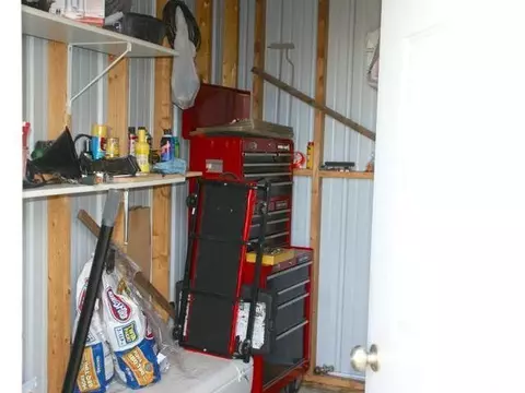 110 Tuttle Ave, Mandan, ND 58554 photo 15