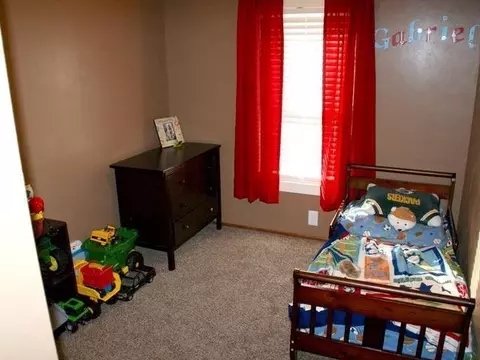 110 Tuttle Ave, Mandan, ND 58554 photo 11