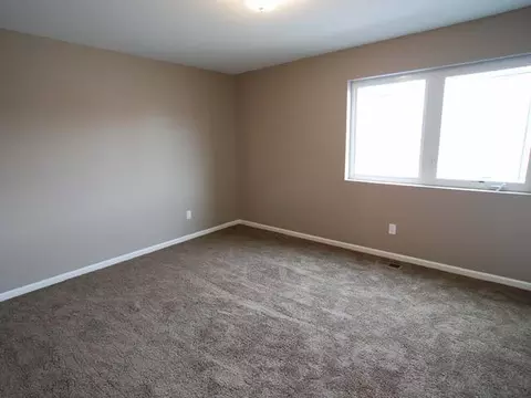4127 Normandy St, Bismarck, ND 58503 photo 14