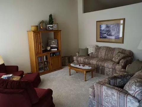 758 Interstate Ave W, Bismarck, ND 58503 photo 7