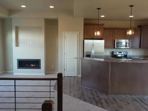 3204 14th Ave SE, Mandan, ND 58554 photo 3