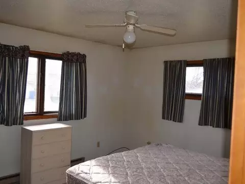 800 Cypress Dr, Beulah, ND 58523 photo 6