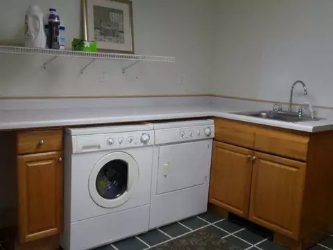 710 4 N St, Bismarck, ND 58501 photo 25