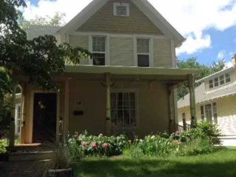 710 4 N St, Bismarck, ND 58501 photo 1