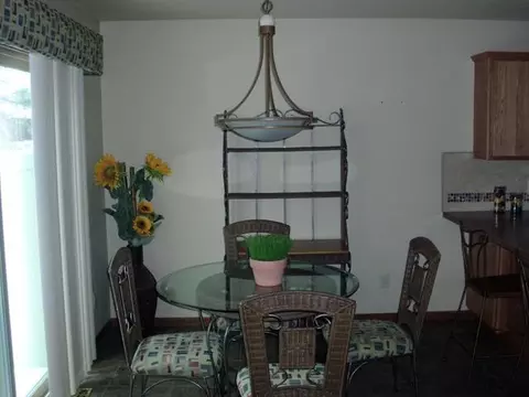 2117 Capitol Ave E, Bismarck, ND 58501 photo 3