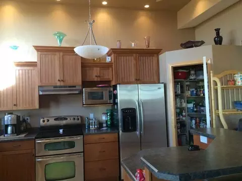 205 3rd Ave, Hettinger, ND 58639 photo 3