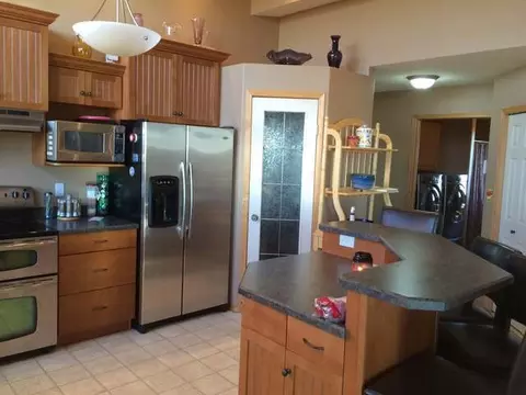 205 3rd Ave, Hettinger, ND 58639 photo 4