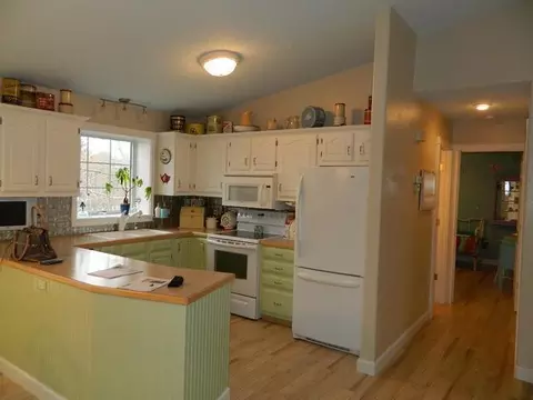 2987 Warwick Lp, Bismarck, ND 58504 photo 3