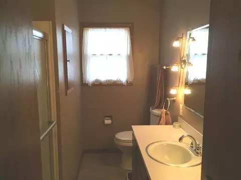 2920 B Ave E, Bismarck, ND 58501 photo 5
