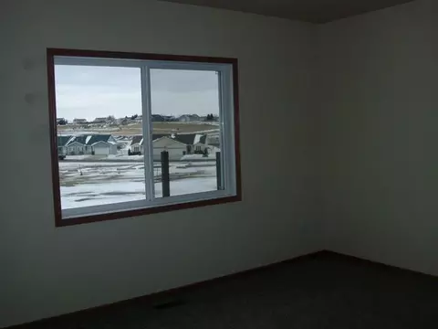624 Calgary Ave E, Bismarck, ND 58503 photo 21