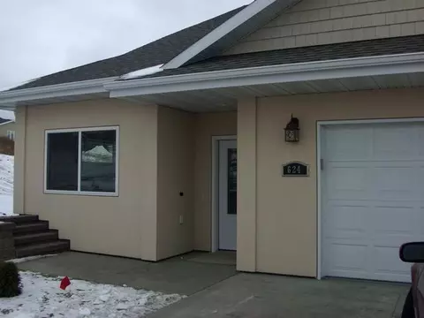 624 Calgary Ave E, Bismarck, ND 58503 photo 3