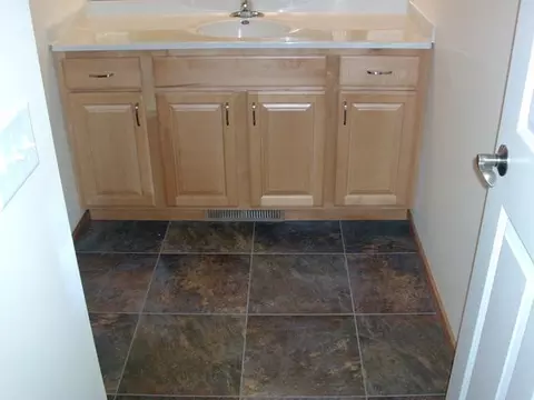 624 Calgary Ave E, Bismarck, ND 58503 photo 17