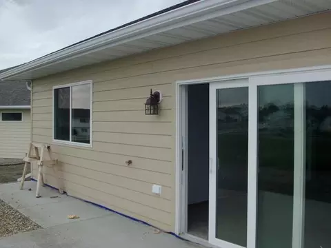 624 Calgary Ave E, Bismarck, ND 58503 photo 4