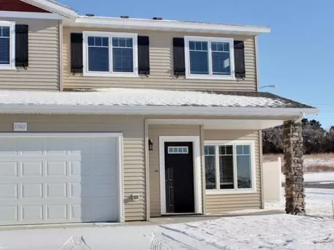 1160 Santa Fe Ave, Bismarck, ND 58504 photo 1