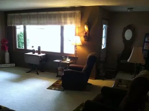432 Interstate Ave E, Bismarck, ND 58503 photo 11