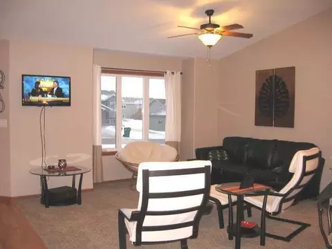 5524 Niagara Dr, Bismarck, ND 58503 photo 3