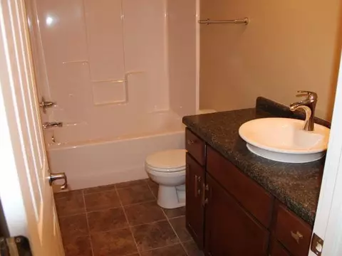 804 Canyon Rd, Mandan, ND 58554 photo 6