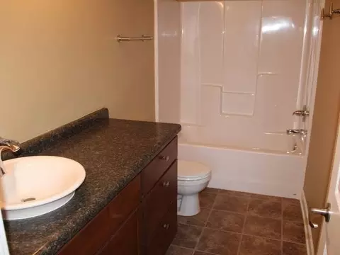 804 Canyon Rd, Mandan, ND 58554 photo 10