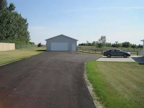4401 Denali Pl, Bismarck, ND 58503 photo 35