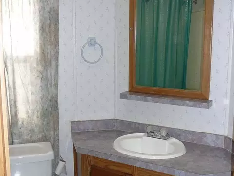 222 Deer St E, Mandan, ND 58554 photo 12