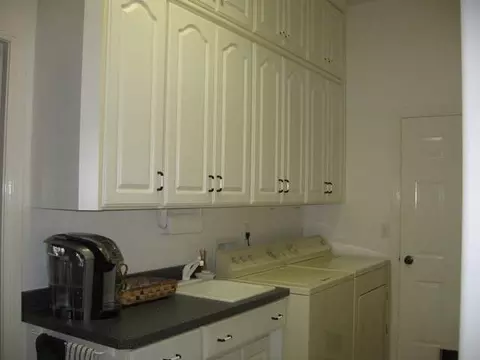 3733 Overlook Dr, Bismarck, ND 58503 photo 13