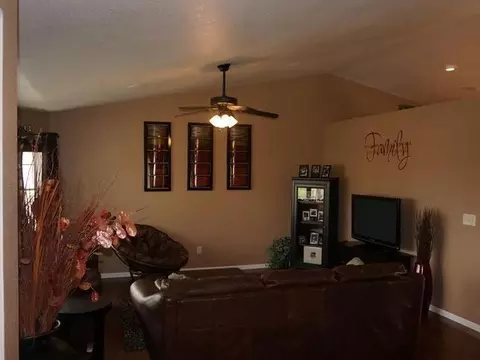 2913 Sleepy Hollow Lp, Bismarck, ND 58501 photo 5