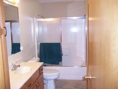 3008 Northshore Loop SE, Mandan, ND 58554 photo 15