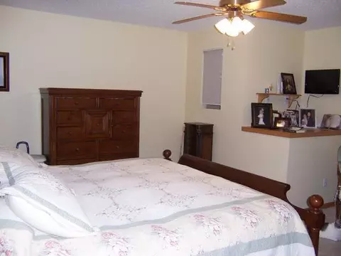 3008 Northshore Loop SE, Mandan, ND 58554 photo 9