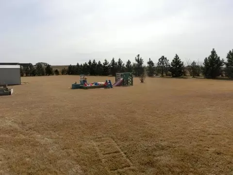 2591 Jonathan Dr N, Mandan, ND 58554 photo 25