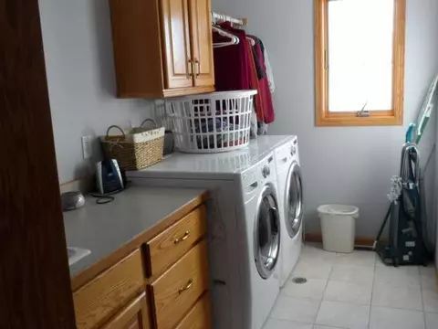 107 Calgary Ave E, Bismarck, ND 58503 photo 7