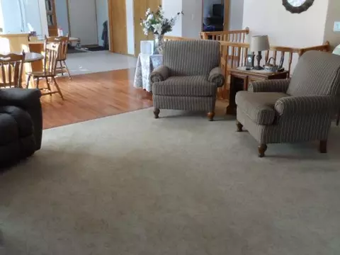 107 Calgary Ave E, Bismarck, ND 58503 photo 2
