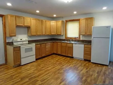 409 9 Ave NE, Mandan, ND 58554 photo 3