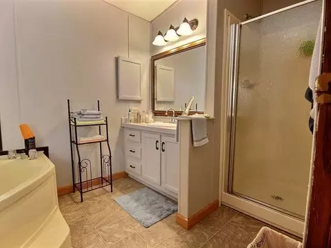 4518 Camden Lp, Bismarck, ND 58503 photo 9