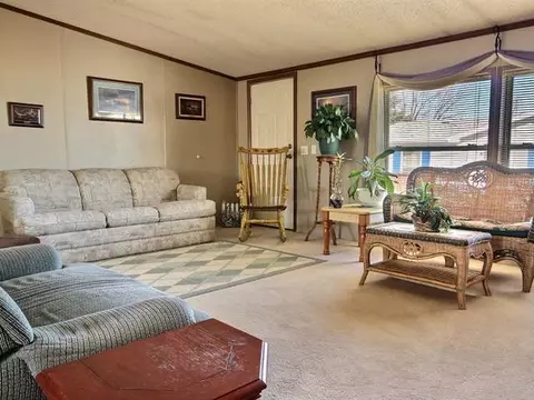 4518 Camden Lp, Bismarck, ND 58503 photo 3