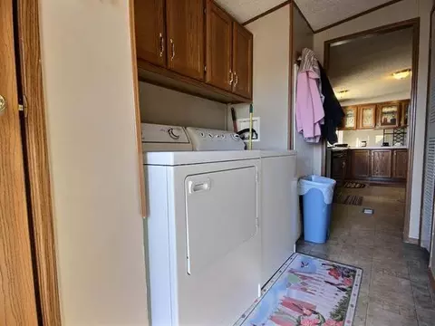 4518 Camden Lp, Bismarck, ND 58503 photo 13