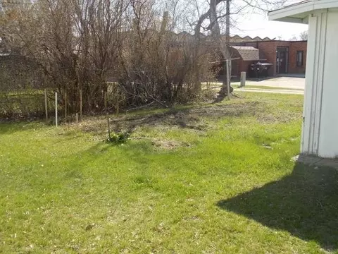 512 Walnut St, Turtle Lake, ND 58575 photo 5