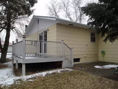 311 3 St SE, Steele, ND 58482 photo 4