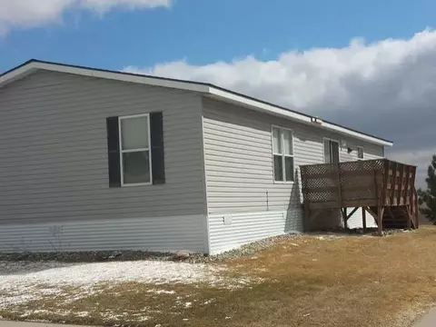 5129 Sumter Cr, Bismarck, ND 58503 photo 3